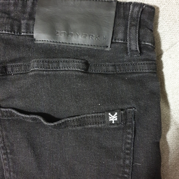 Zoo York - Black Denim Jean Shorts - Picture 2 of 4